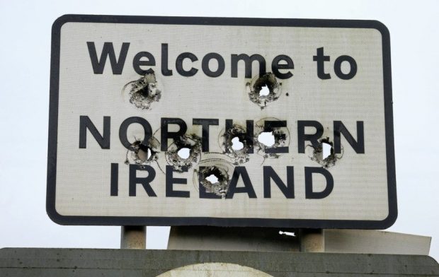 cartel frontera Irlanda del norte