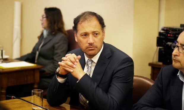 El diputado de Renovación Nacional, José Miguel Castro, es el único representante del oficialismo que integra la Comisión Revisora de la acusación constitucional en contra del intendente Felipe Guevara. Foto: Congreso Nacional.