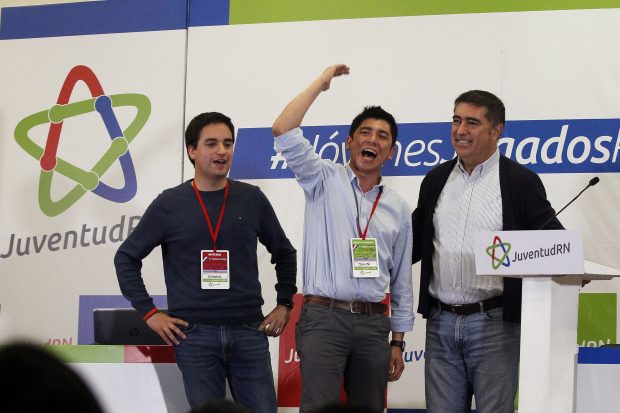 Santiago, 8 de diciembre 2018 Con la presencia del presidente de Renovación Nacional (RN), Mario Desbordes, la Juventud del partido realiza su solemne traspaso de mando, oportunidad en la que asumirá la nueva directiva nacional, encabezada por Javier Molina. Foto: Christian Iglesias/Aton Chile
