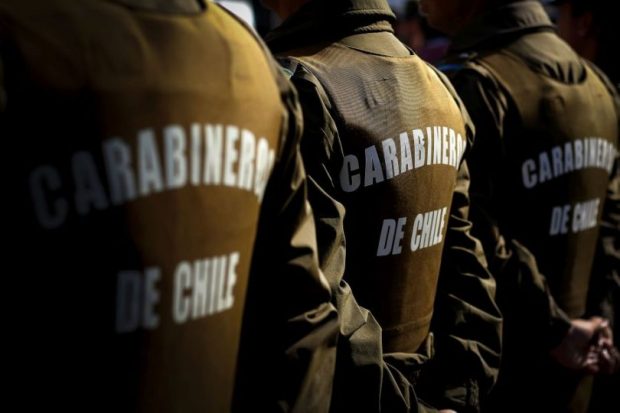 La modificación del nombre de la Academia de Ciencias Policiales se resolvió argumentando que lo que se buscaba con esto era “que se asocie en el ámbito interno (...) con un personaje destacado de la historia institucional, en este caso con el ex general director de Carabineros, Rodolfo Stange”. Foto: Agencia UNO.