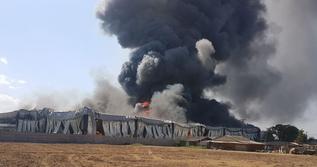 incendio-en-bodegas-de-renca