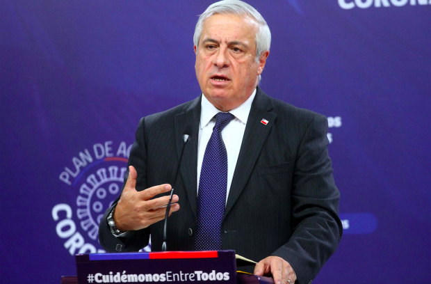 La vocería oficial respecto de las medidas y balances sobre la situación del coronavirus en el país ha estado a cargo del titular del Ministerio de Salud, Jaime Mañalich. Foto: Ministerio de Salud.