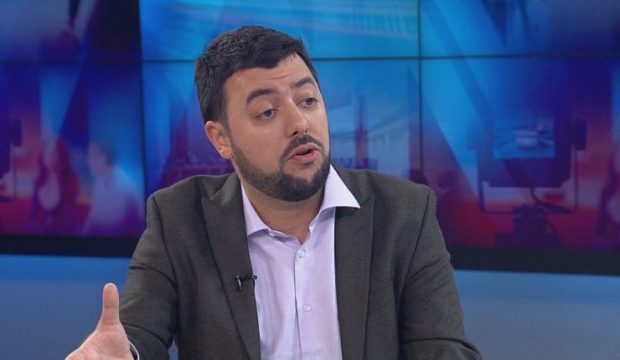 Ezio Costa.