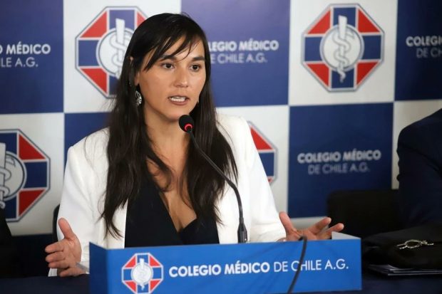 Izkia Siches - Colegio Médico (1)