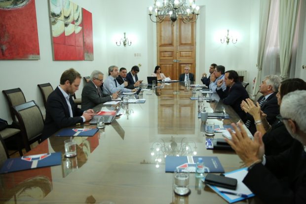 MESA SOCIAL COVID19 (2)