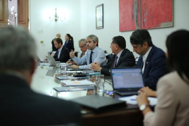 MESA SOCIAL COVID19 (6)