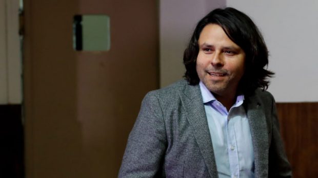 El sociólogo y ex candidato presidencial por el Frente Amplio, Alberto Mayol, es además académico de la Universidad de Santiago. Foto: Agencia UNO.