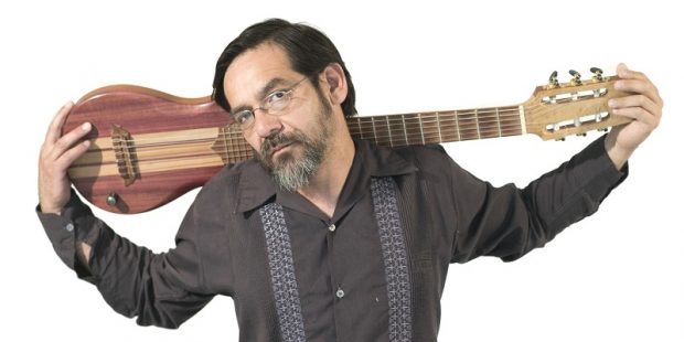 Tata Barahona.