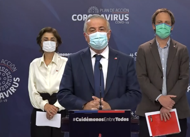 La terna a cargo de la salud de los chilenos y chilenas: el subsecretario de Redes Asistenciales, Arturo Zúñiga; el ministro de Salud, Jaime Mañalich; y la subsecretaria de Salud Pública, Paula Daza. Foto: Ministerio de Salud.