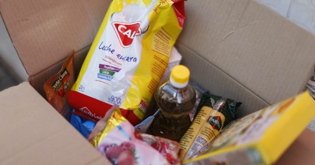 cajas de alimento