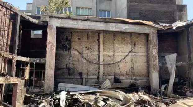 Cine-Arte-Alameda-incendiado