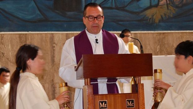 El sacerdote Jorge Laplagne lideraba la parroquia de Maipú en el momento en que ocurrieron los hechos denunciados por Javier Molina. El Vaticano lo declaró culpable de abuso sexual esta semana. Foto: Archivo.