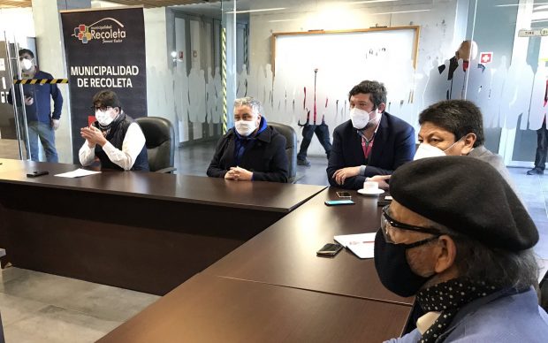 La Asociación de Municipios Constituyentes (ACM) pretende convertirse en un referente institucional que busca ser parte de las transformaciones que enfrentará el país y particularmente los municipios, siendo un espacio de conversación y propuesta entre los distintos actores políticos y sociales. Foto: Municipalidad de Recoleta.