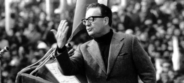 salvador_allende_en_discurso