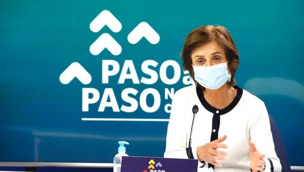 La subsecretaria de Salud Pública, Paula Daza, es quien lidera la estrategia nacional de testeo, trazabilidad y aislamiento del Ministerio de Salud. Foto: Minsal.