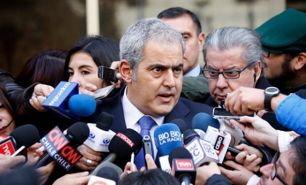 Sabas Chahuán es abogado y fue Fiscal Nacional del Ministerio Público entre los años 2007 a 2015, cuando fue reemplazado por Jorge Abbott. Foto: Archivo.
