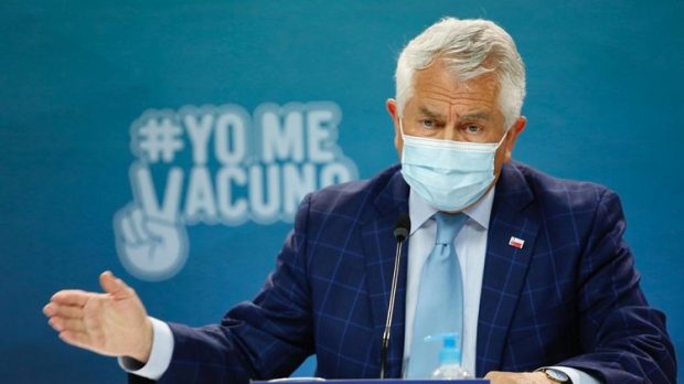 En el reporte del Ministerio de Salud de este sábado 3 de abril, el titular del Minsal, Enrique Paris, aseguró que "no hay descontrol, hay un aumento de los casos que incluso lo habíamos previsto". Foto: Ministerio de Salud.