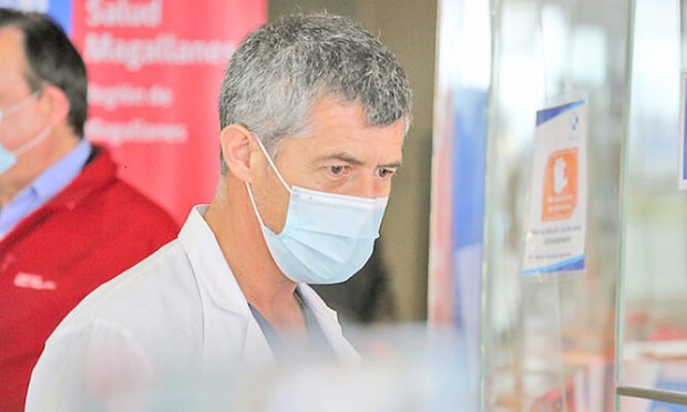 José Antonio Sepúlveda, presidente del Colegio Medico de Punta Arenas. FOTO: prensa austral