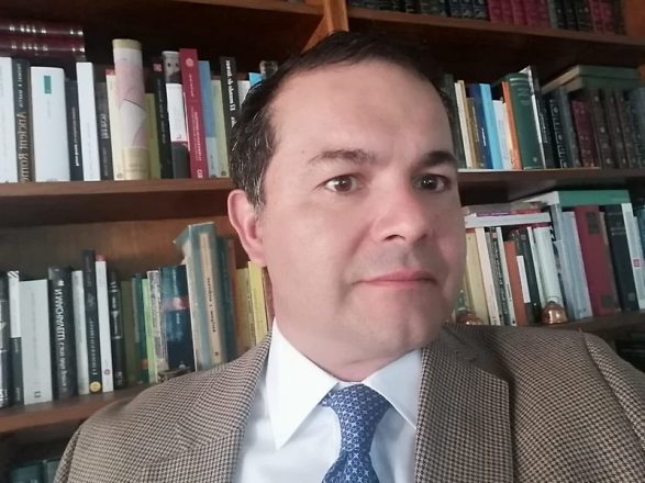Octavio Avendaño