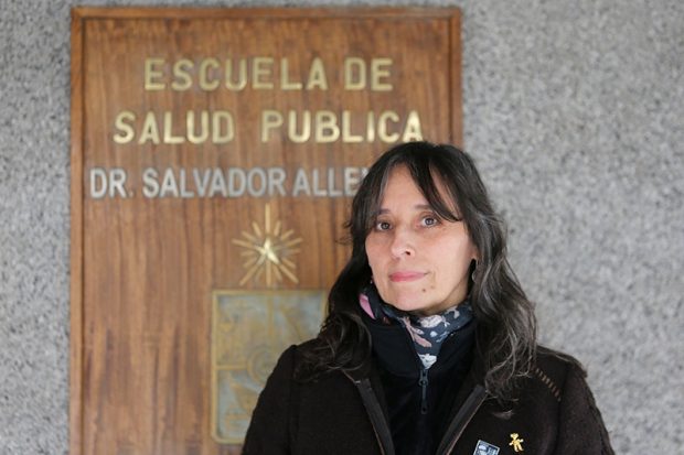 "Creo que ha sido difícil para los servicios el dar una respuesta a situaciones que no debiesen haber ocurrido, como la falla de anticonceptivos distribuidos", comenta la Dra. Eguiguren.