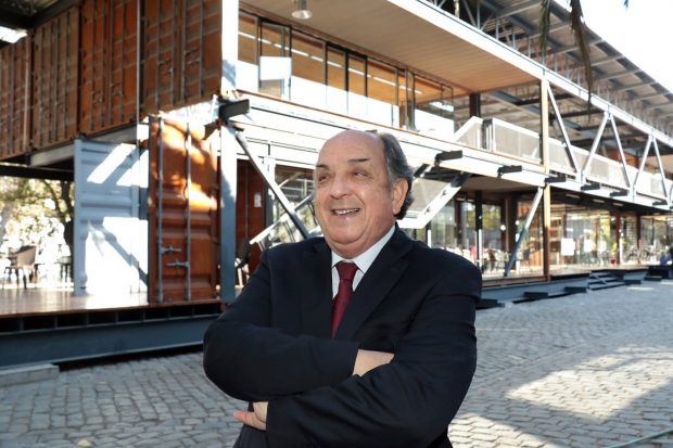 Víctor Salas - Economista