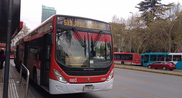 Buses Red