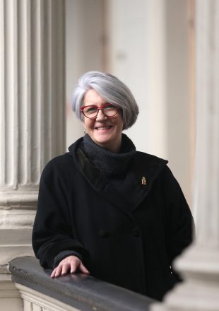 Pilar Barba, vicerrectora de Extensión y Comunicaciones de la Universidad de Chile.