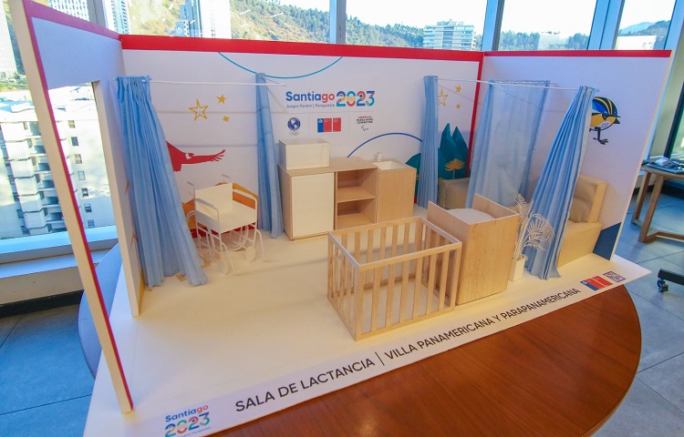 Maqueta de la sala de lactancia que se emplazará en la Villa Panamericana.