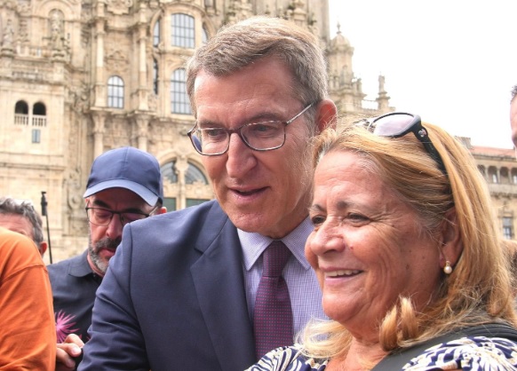 María de los Ángeles Fernández explica que por más que Alberto Núñez Feijóo reivindique su derecho a gobernar por ser el primero en la elección, se requiere la mayoría parlamentaria y las combinaciones posibles ponen por delante a Pedro Sánchez.