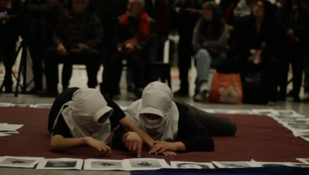 Performance "Las ruinas de Versalles".