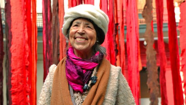 Cecilia Vicuña en Museo Nacional de Bellas Artes. Foto: MNBA