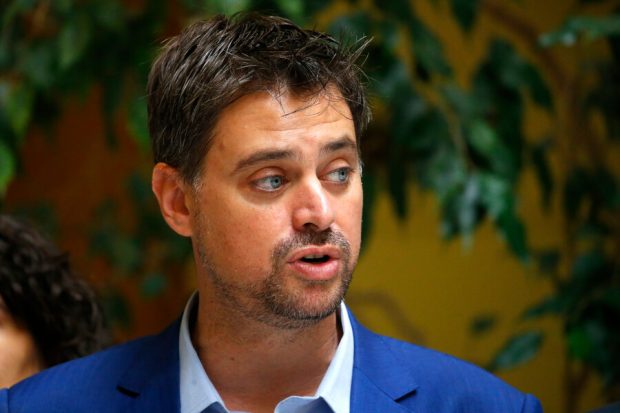 Diputado Daniel Manouchehri