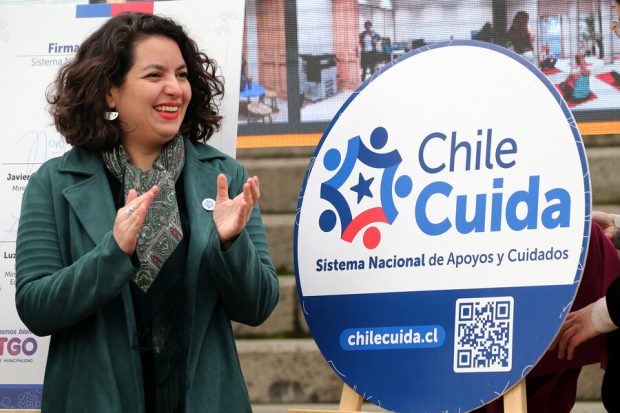 Ministra de Desarrollo Social y Familia, Javiera Toro, en la ceremonia de nombramiento del “Centro de Cuidados Municipal Presidenta Michelle Bachelet Jeria”
