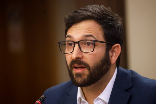 El jefe de asesores del Presidente de la Republica, Miguel Crispi, durante la comision investigadora Fundacion ProCultura.