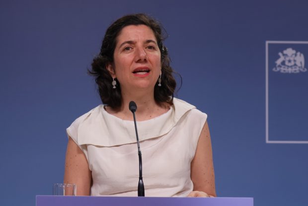 Santiago 20 de enero 2025. La ministra de ciencia y vocera de Gobierno, Aisen Etcheverry, realiza una junto d prensa en La Moneda Dragomir Yankovic/Aton Chile
