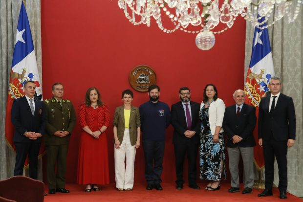 Autoridades en la promulgación de la nueva Ley de Antiterrorismo.
