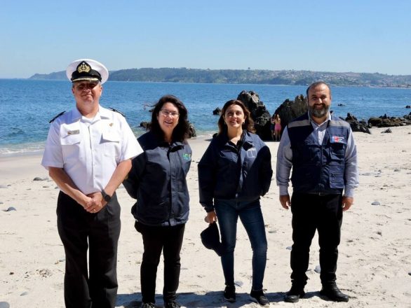 Con la finalidad de fiscalizar y dar el vamos oficial regional a la campaña “Las playas son tuyas todo el año”, la ministra de Bienes Nacionales, Marcela Sandoval Osorio, llegó hasta la región del Biobío para verificar los accesos peatonales habilitados para el ingreso a los balnearios.