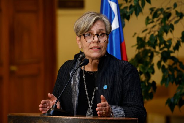 Lorena Fries, diputada del Frente Amplio ofrece un punto de prensa en la Cámara de Diputados. Raúl Zamora (Aton Chile)