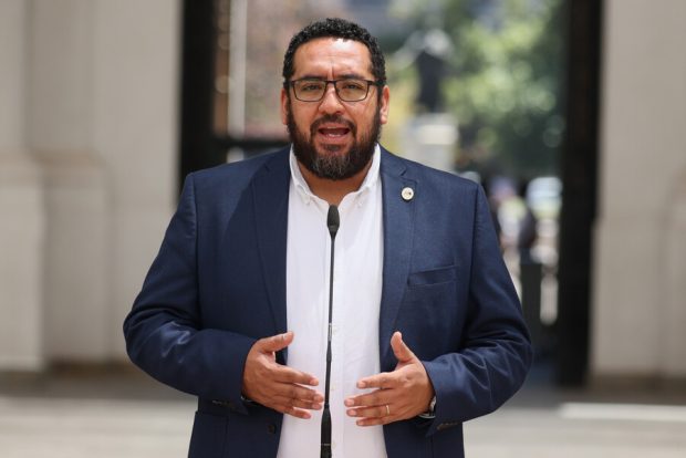 Ministro Nicolás Cataldo por mejora en educación