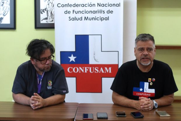 Marcos Vargas Cortés, Secretario General y Cristian Rodríguez, vicepresidente de Confusam en punto de prensa