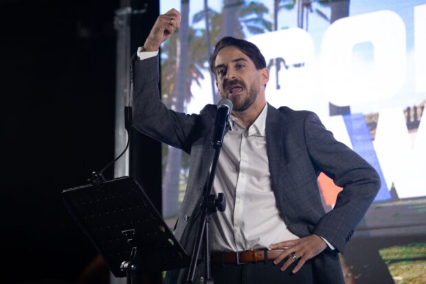 Gonzalo Winter en proclamación de candidatura