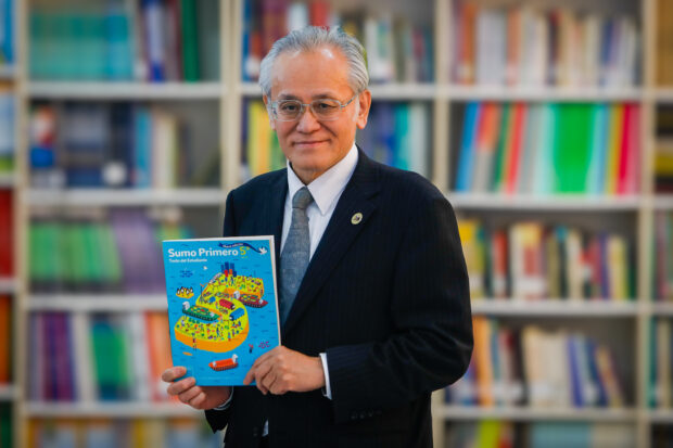 Académico japonés de la Universidad de Tsukuba, doctor Masami Isoda.