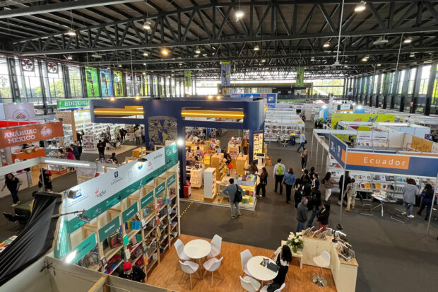 Feria del Libro de las Universitarias y los Universitarios 2024.