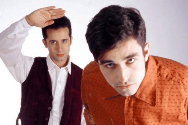Los Prisioneros durante la promoción del disco "Corazones"