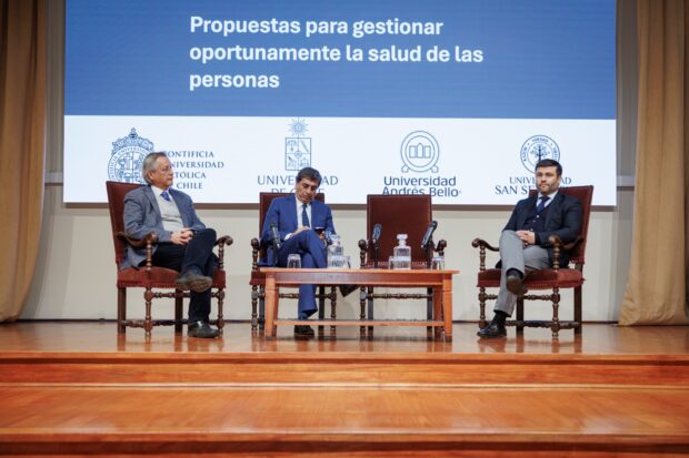 Alianza Académica por una Salud Oportuna lanza propuestas para mejorar listas de espera.
