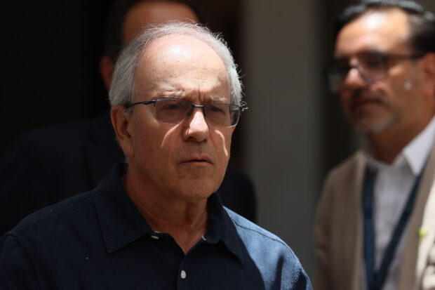  El parlamentario, Tomás Hirsch. Foto: Dragomir Yankovic/Aton Chile