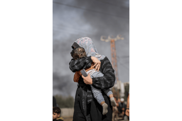 "Palestina tiene una pena", exposición del fotógrafo Belal Khaled.