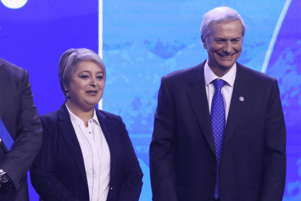 Jeannette Jara y José Antonio Kast.