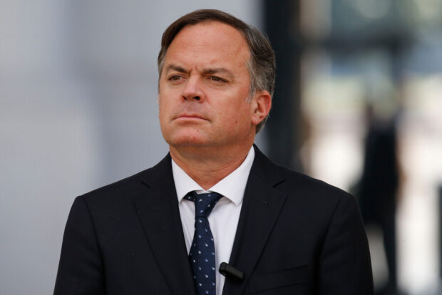 Senador Matías Walker.