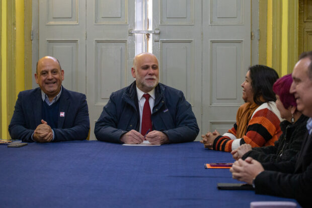 Reunión entre el ministro del Interior, Álvaro Elizalde y el comité ejecutivo de la CUT.